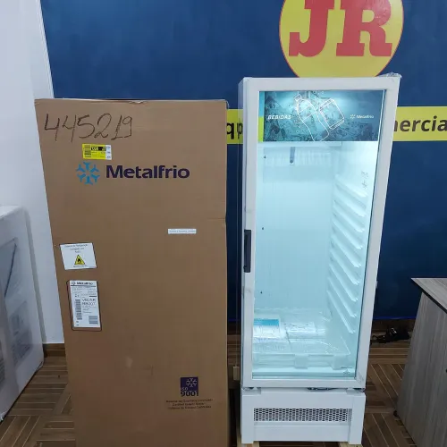 Expositor Novo Metalfrio Slim 