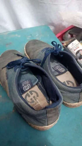 Tênis Masculino Casual Azul-Marinho e Cinza ? Usado