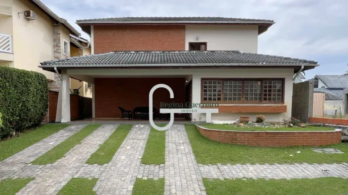 Casa com 5 dormitórios à venda, 280 m² por R$ 1.850.000,00 - Bougainvillee I - Peruíbe/SP