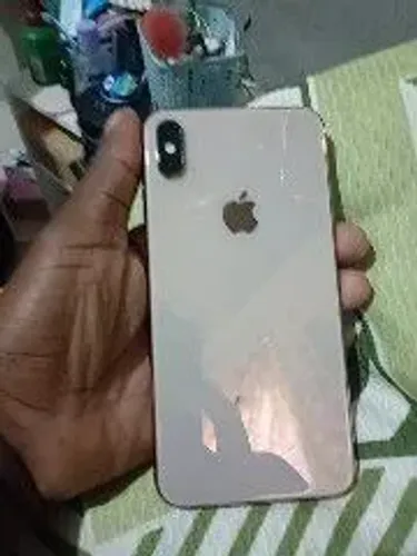 Celulares pra conserto Samsung iPhone só chamem de tiver interesse.