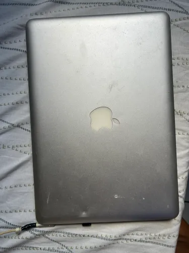 MacBook Pro- troca de tela ou retirada de peças
