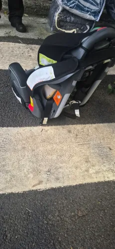 Assento infantil para carro