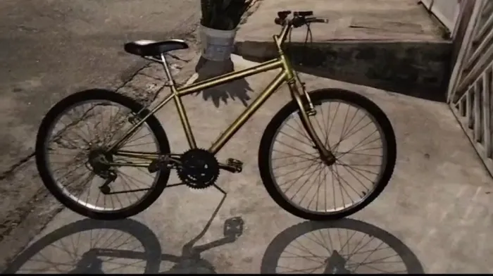 Bicicleta aro 24 com marcha, freio V-Brake, negócio valor