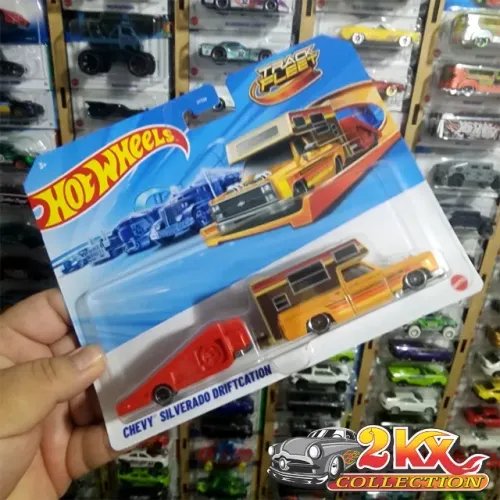 Hot Wheels - Chevy Silverado Driftcation - JKP33