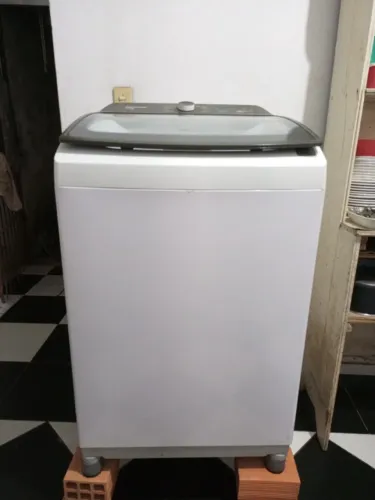 Máquina de lavar roupa 