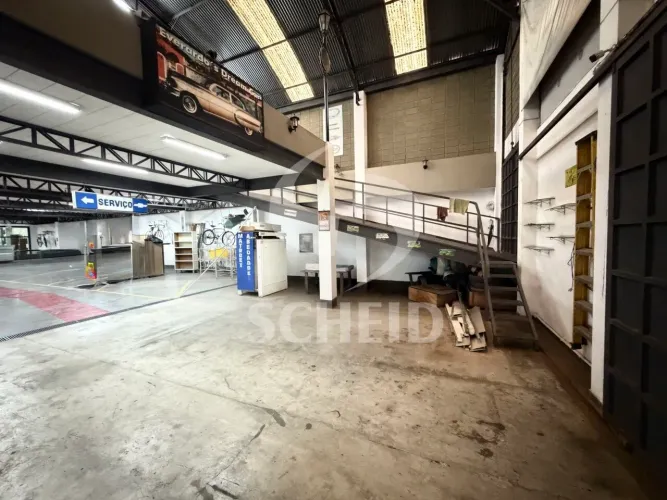 Galpão comercial a venda de 1.158,00m² útil, com 10 vagas na Vila Santa Catarina !