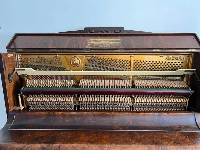 Vendo Piano Alemão NIENDORF