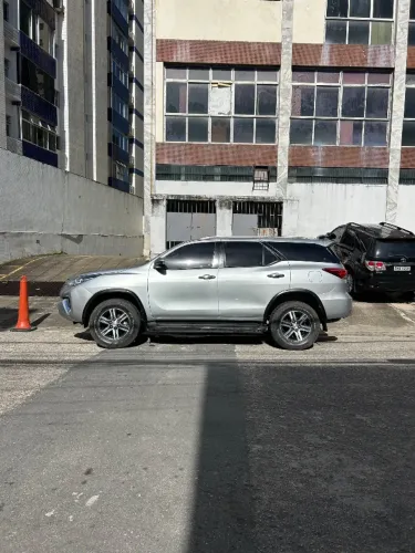 Toyota Hilux SW4 SRV 4X2 2.7 Flex 16V Aut. 2019