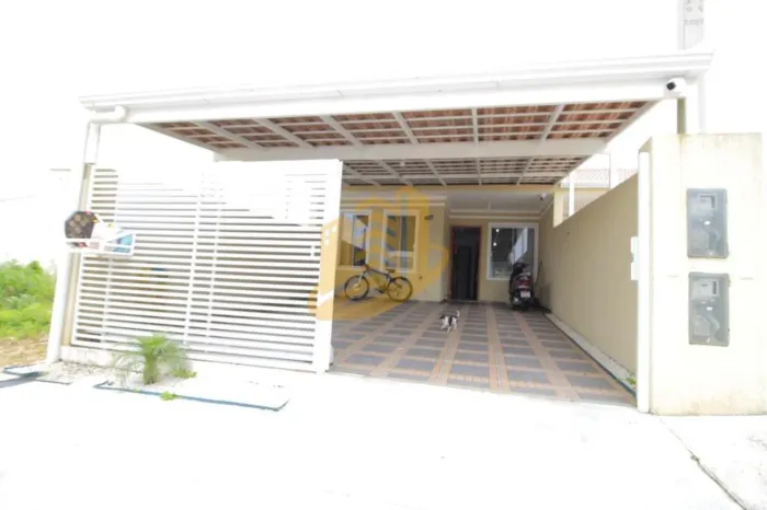 Imovel á venda 3 dormitorios eucalipto