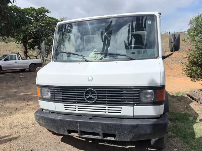 MB 710 2001