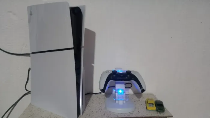 PS5 versão física três anos de garantia simplesmente novo