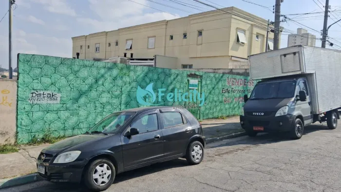 Terreno com 600m2 na Vila Pereira Barreto