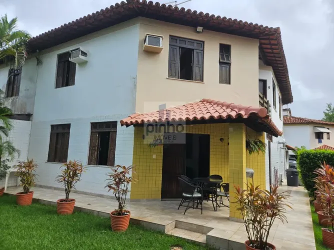 Casa para Venda em Salvador, Stella Maris, 4 dormitórios, 1 suíte, 4 banheiros, 2 vagas