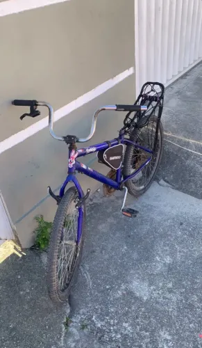 Bicicleta aro 24 azul