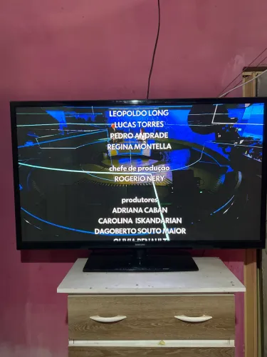 Tv plasma Samsung 51 polegadas não é smart 