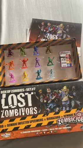 Zombicide: Box Of Zombies Set #7 - Lost Zombivors (expansão)