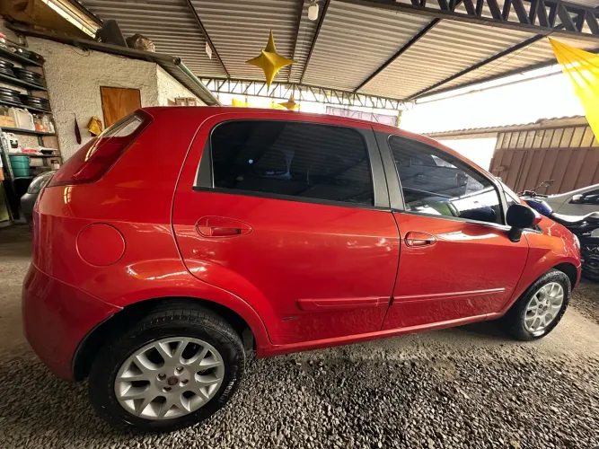 Fiat Punto ELX 1.4 Fire Flex 8V 5P 2008