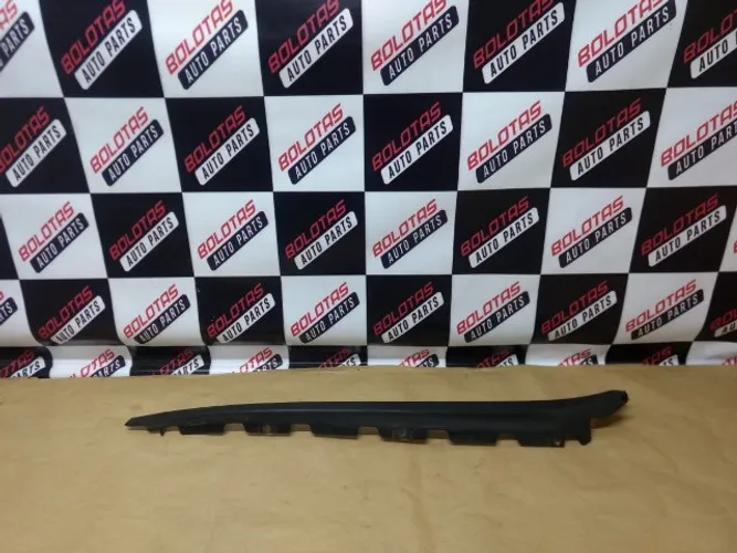 Friso Moldura Lateral Parabrisa Lado Direito Fiat Palio 1996 á 2012 G1 G2 G3 G4