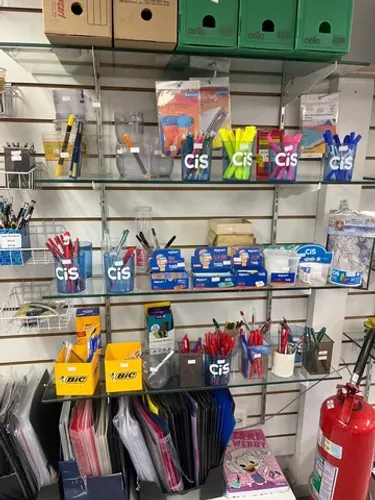 4 Prateleiras de vidro blindex com suporte