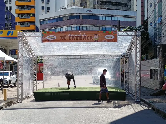 Aluguel palco, som, tenda, coberta, iluminação, gride, backdrop 