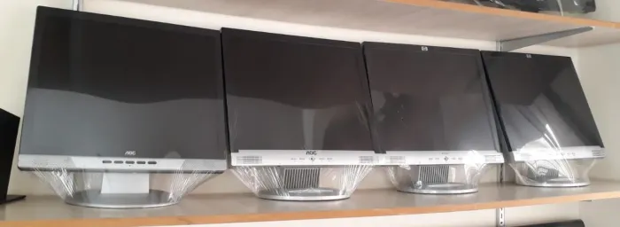 Monitor 250 reais cada