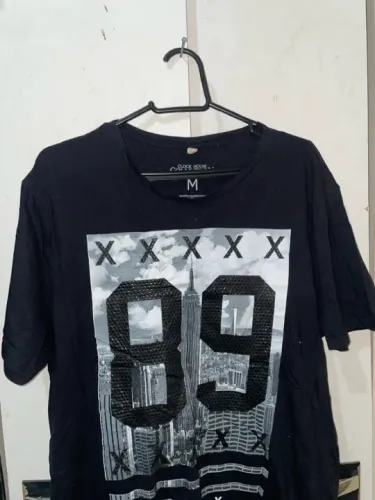 CAMISETA PRETA OVERSIZED MANGA LONGA 