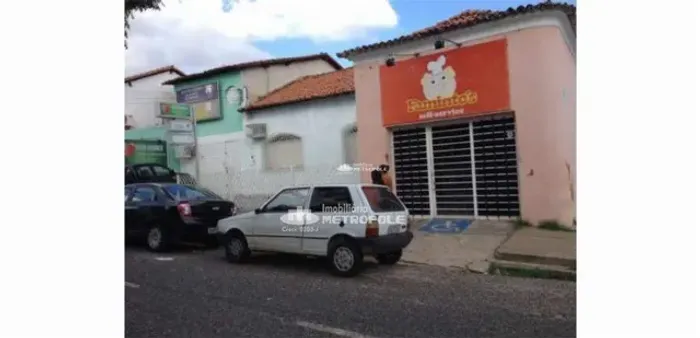 R. SAO PEDRO - BAIRRO: CENTRO/N