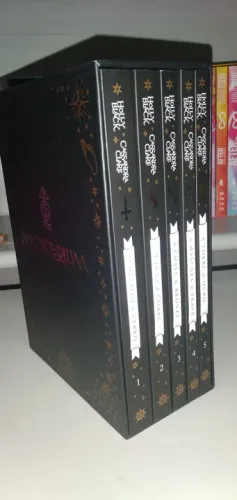 Box Magisterium - Cassandra Clare e Holly Black- Novo