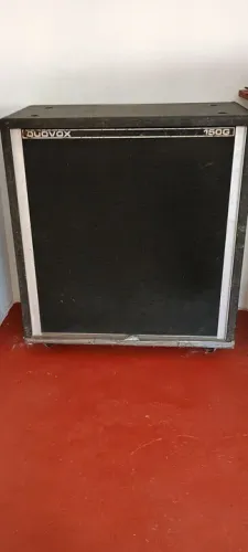 Caixa para guitarra. Anos 70.
