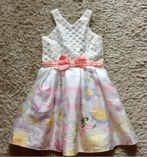 Vestido Petit Cherie. Leia abaixo. 