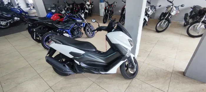 Yamaha Nmax 160 branca 2019 Shalon veículos Cariacica