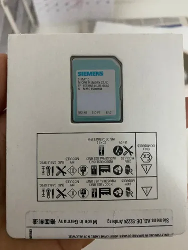 Cartão de memória Siemens SIMATIC S7-300 512KB (6ES7 953-8LJ31-0AA0) - selado na caixa