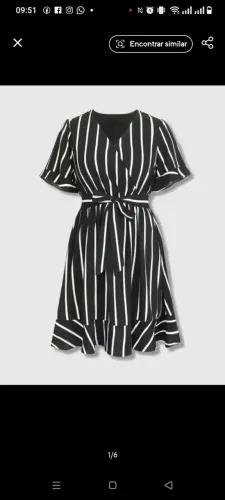 Vestido listrado preto e branco