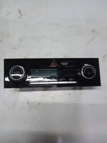 Botões Do Comando De Ar Hyundai Creta 97250bx210 Preto (Usado)