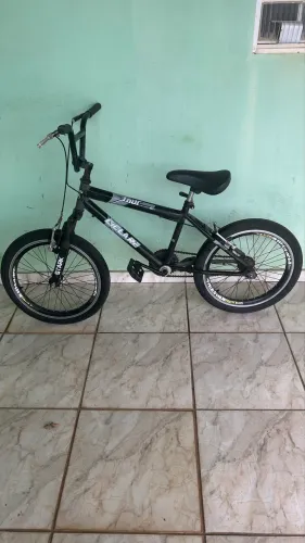 Bicicleta aro 20 - Preta