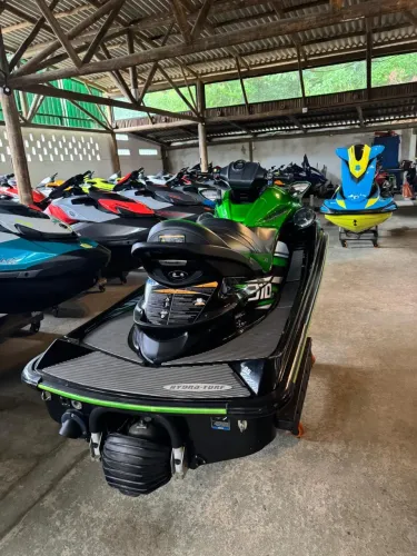 Jetski Kawazaki utra 310