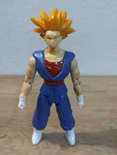 Boneco Dragon Ball Vegeta Super Saiyajin 