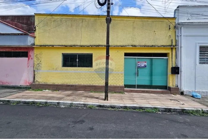 Imóvel Comercial no Centro de João Pessoa 300 m² | Excelente Localização e Preço Imperdív