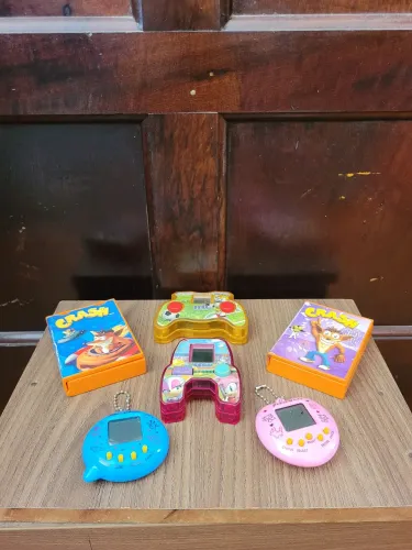 Vendo Lote Mini jogos Crash/Sega/bichinhos virtual funcionando