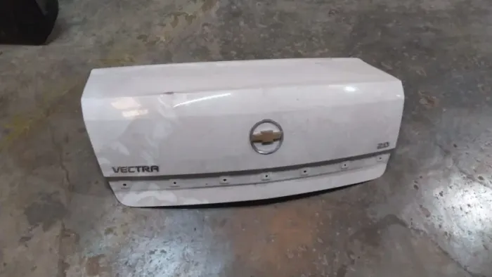 Tampa Vectra Sedan 2006 ate 2012