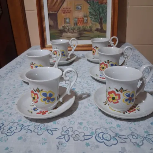 JOGO CAFE PORCELANA VERA CRUZ 12 PEÇAS FLORAL.