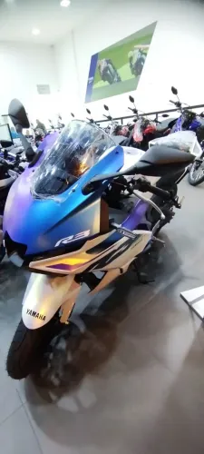 YZF-R3 CONNECTED ABS 2026 C/ BRINDE DE DUDAS DE EMPLACAMENTO E IPVA