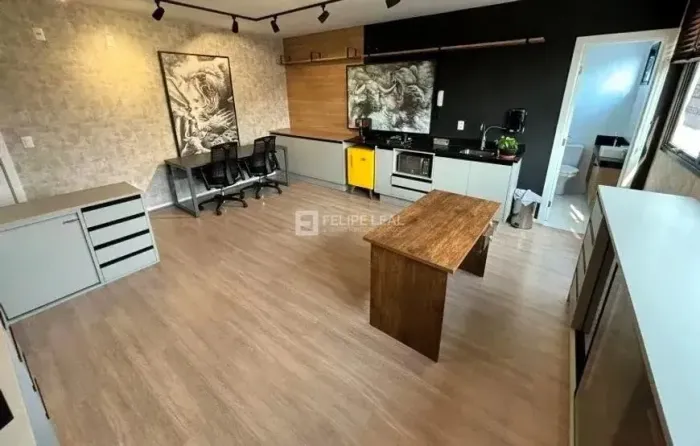 Sala em Coqueiros - Florianópolis, SC