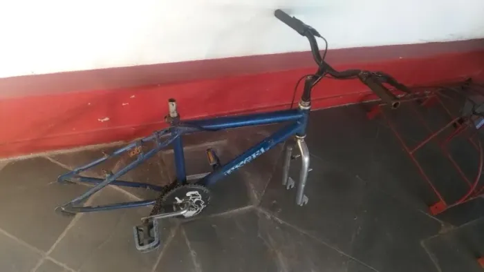 Quadro de bicicleta Cross