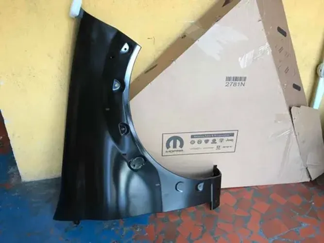 Paralama Strada 2008 A 2013 Lado Direito Original Fiat