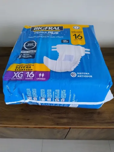 1 pacote (16 unidades) de Fralda Descartável Adulto BigFral Derma Plus XG - 16 Unidades