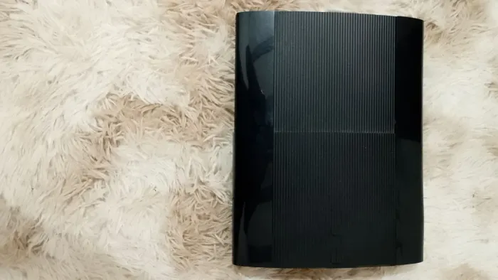 Playstation 3 com defeito ideal para peças ou conserto.