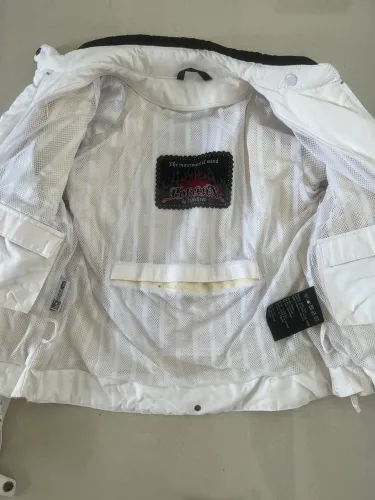 Jaqueta moto branca feminina tamanho P proteção 