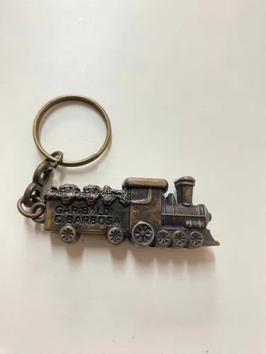 Chaveiro antigo de ferro