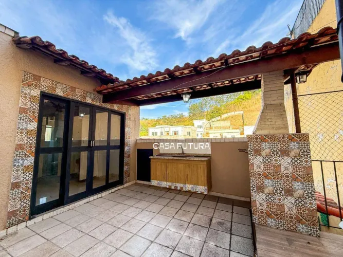 Casa com 3 dormitórios à venda, 275 m² por R$ 1.350.000,00 - Verbo Divino - Barra Mansa/RJ